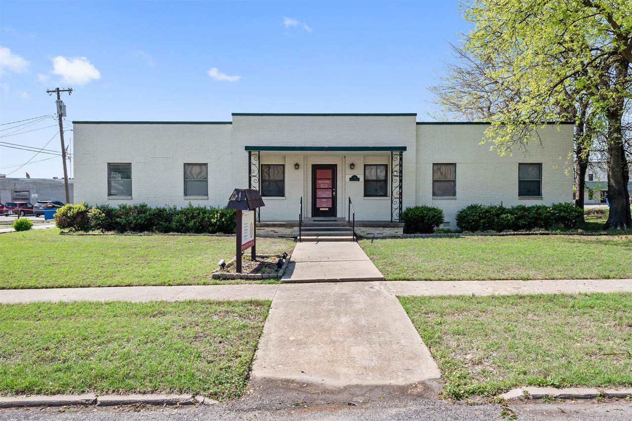 109 Casaver Avenue - Photo 1