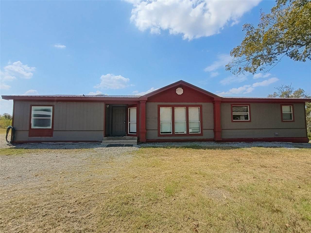 2393 Camp Loop - Photo 1