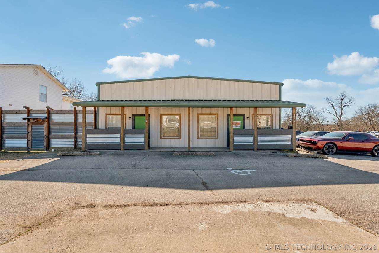 862 Taft Avenue - Photo 1