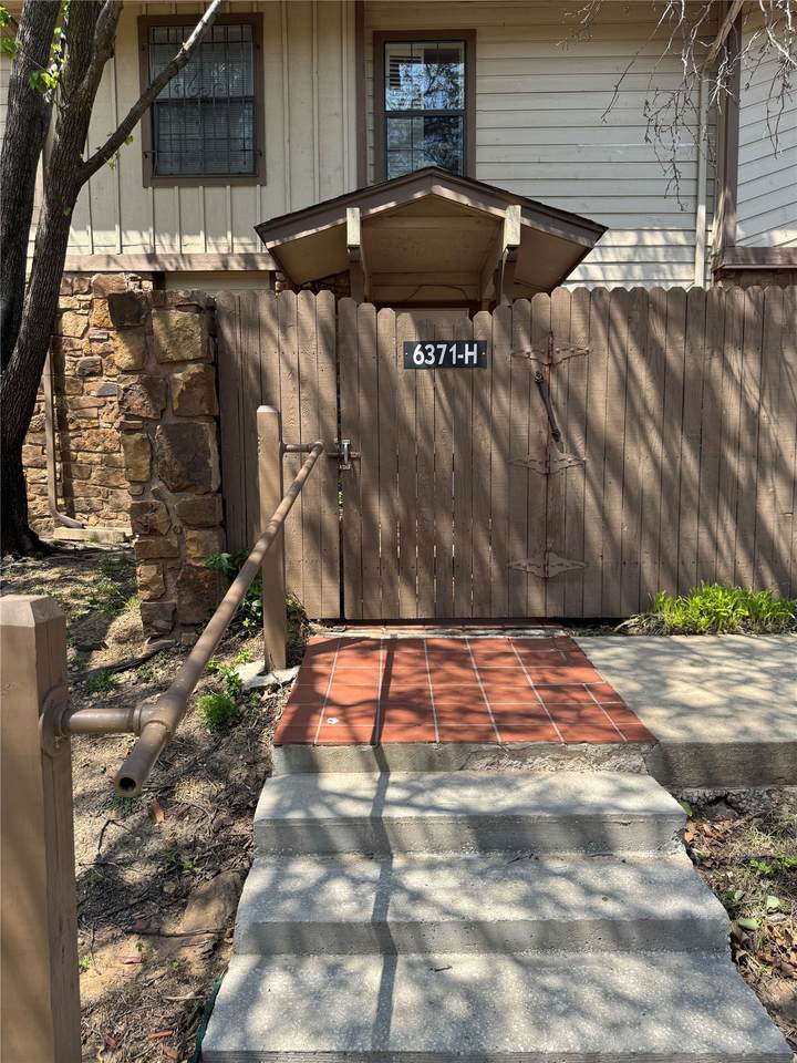 6371 80th Avenue - Photo 1