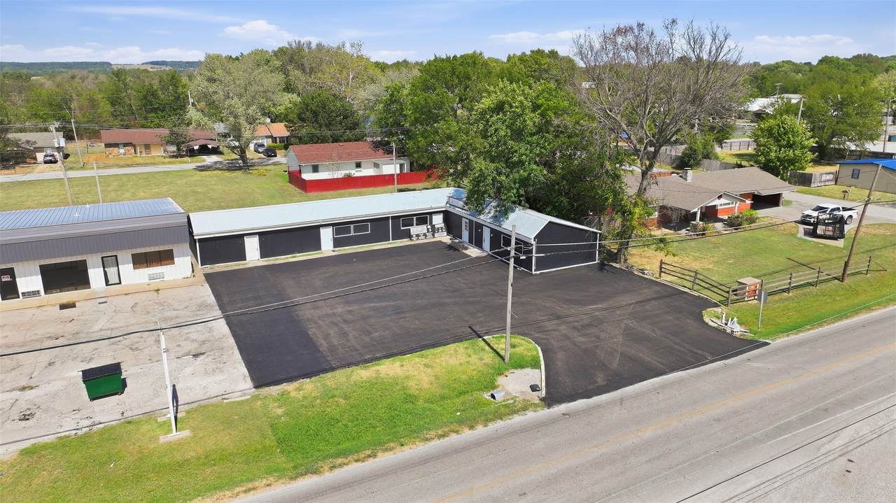 324 Ketchum Avenue - Photo 1