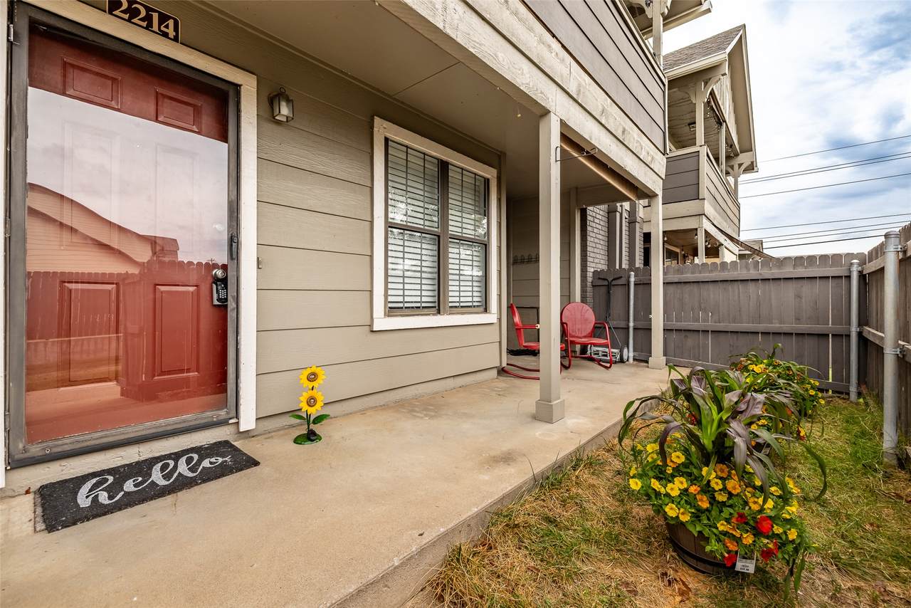 9036 College Avenue - Photo 1