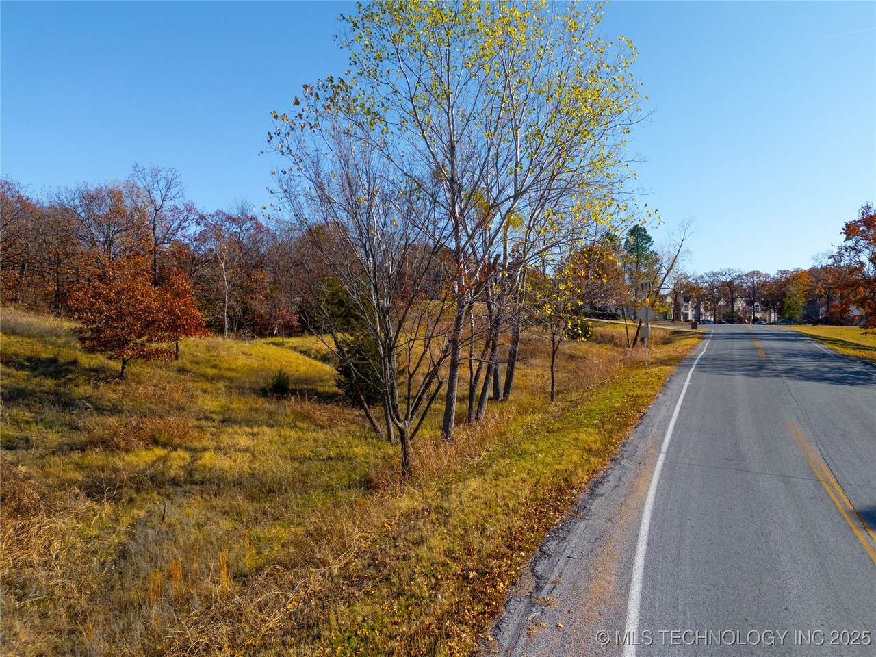  Old North Road - Photo 1