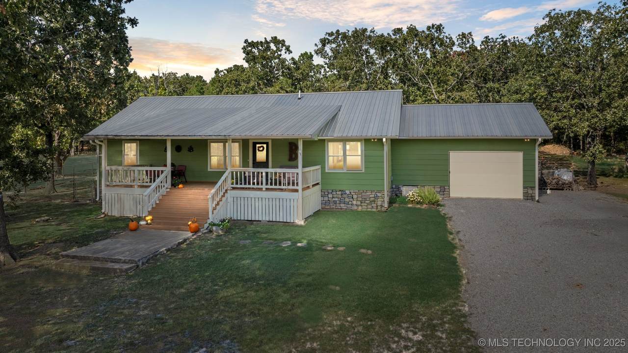 3340 1083 Road - Photo 1