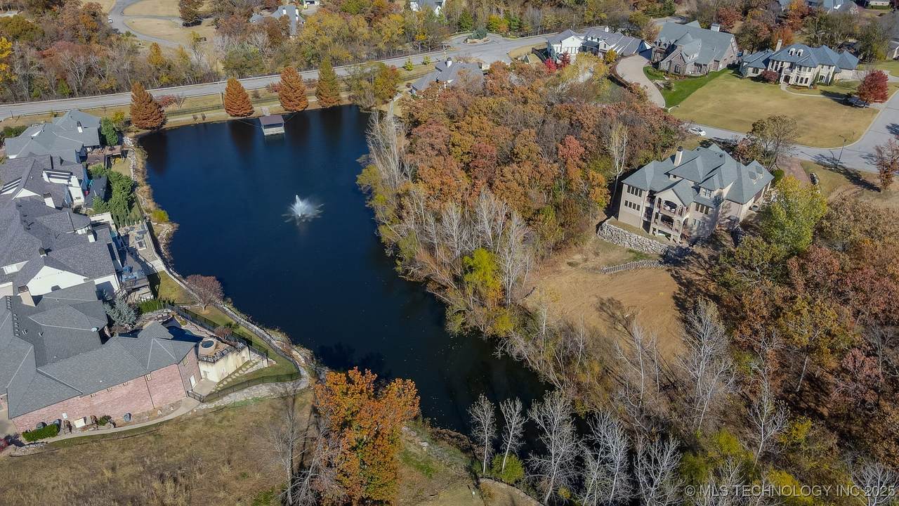 12110 14th Court - Photo 1