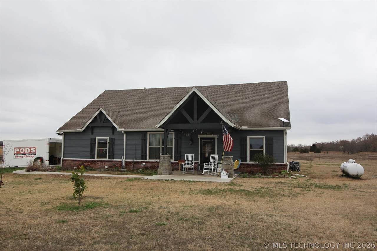 18500 Slick Road - Photo 1