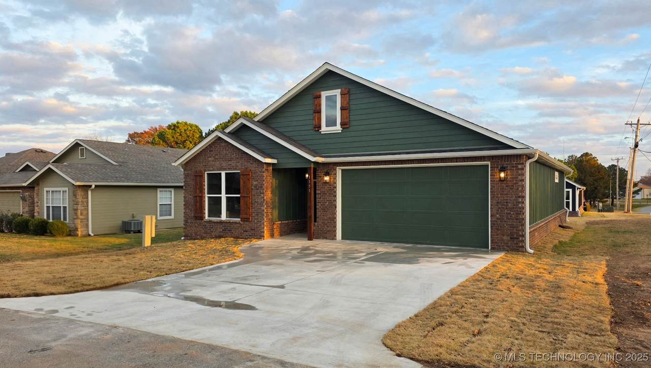 1151 Coleman Drive - Photo 1