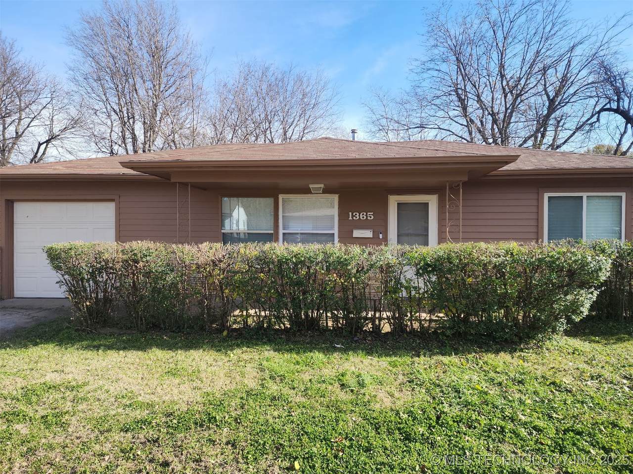 1365 76th East Avenue - Photo 1