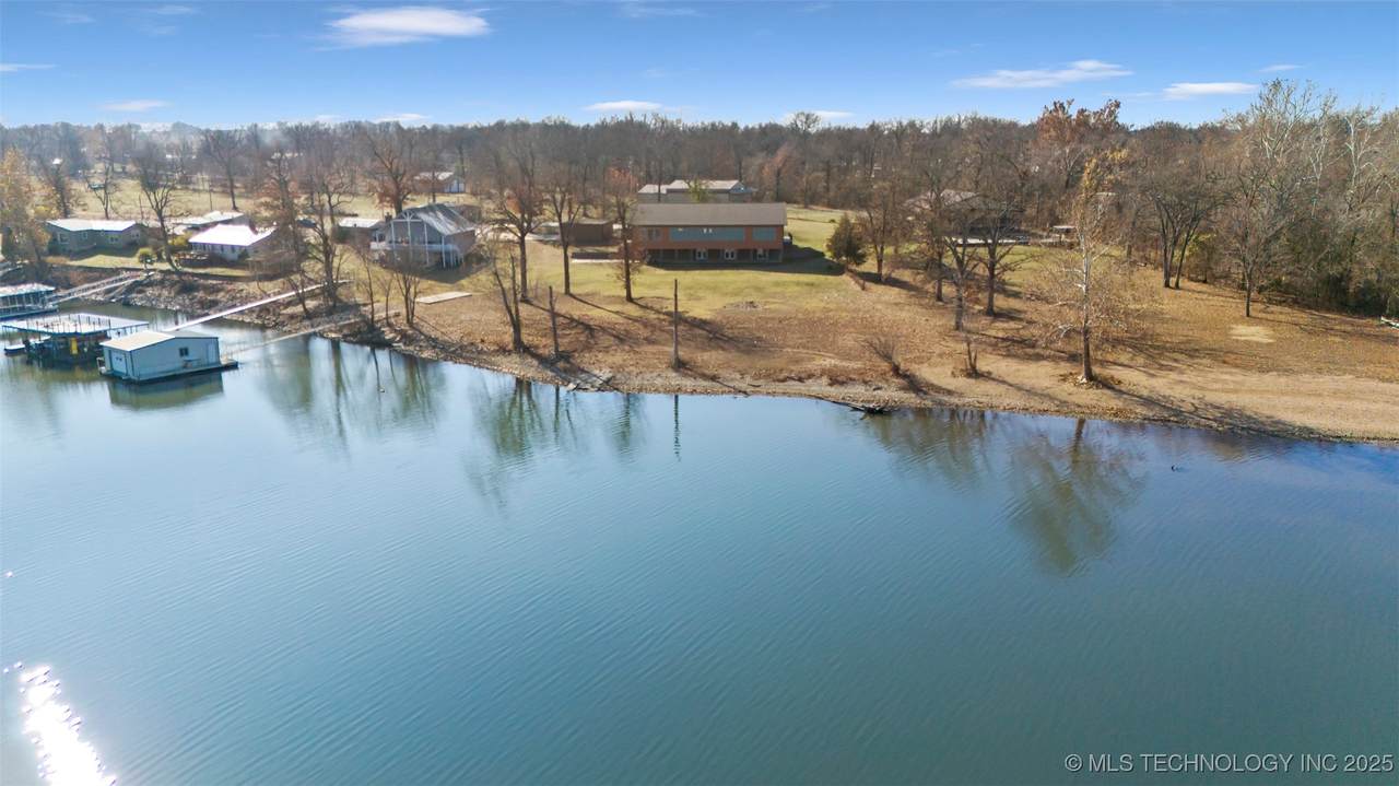 64521 256 Place - Photo 1