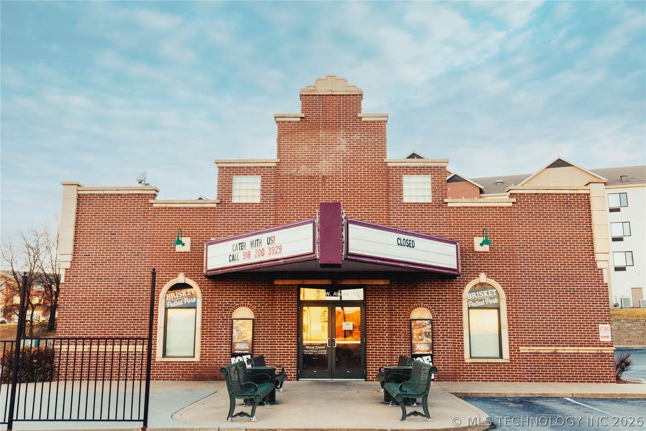 333 Albany Street - Photo 1