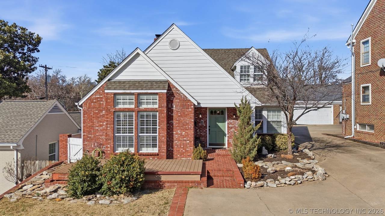 1425 21st Street - Photo 1