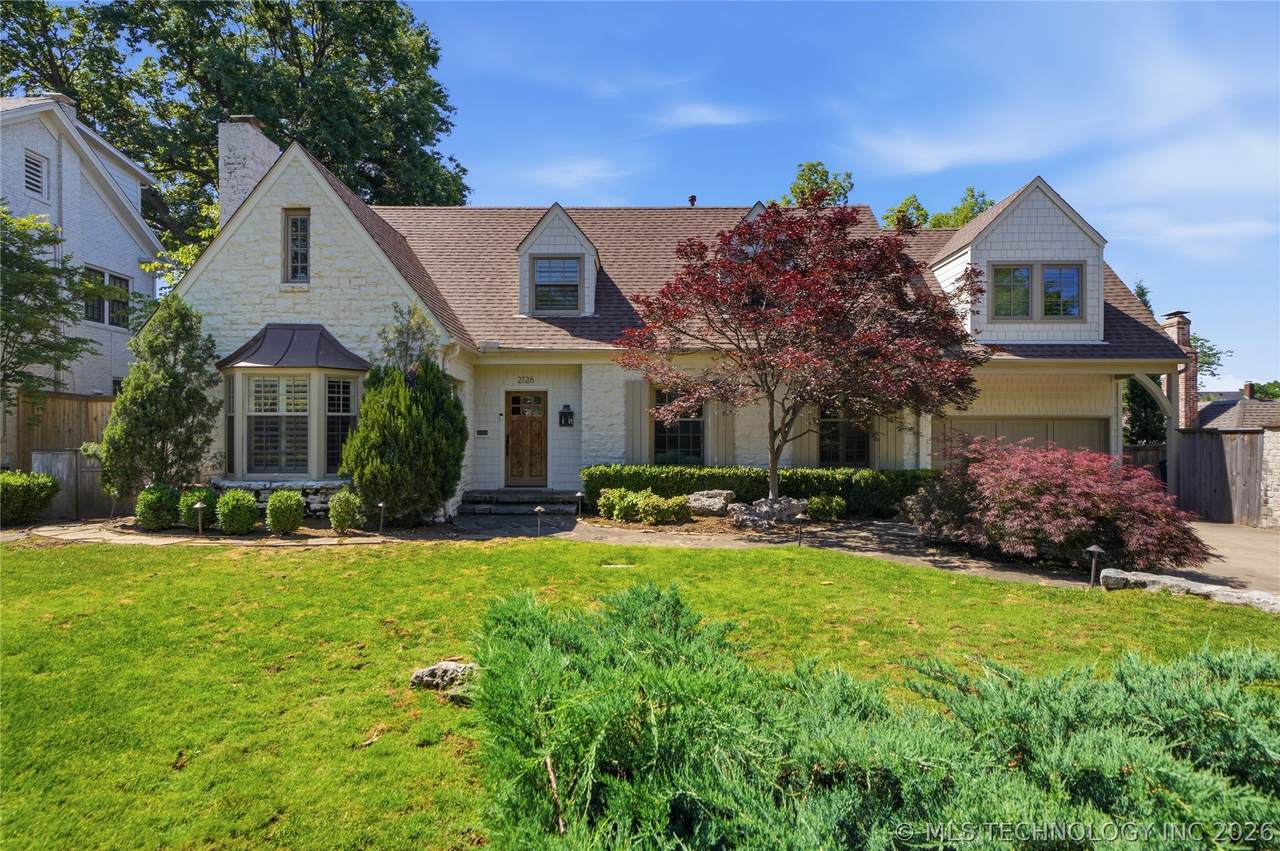 2126 24th Street - Photo 1