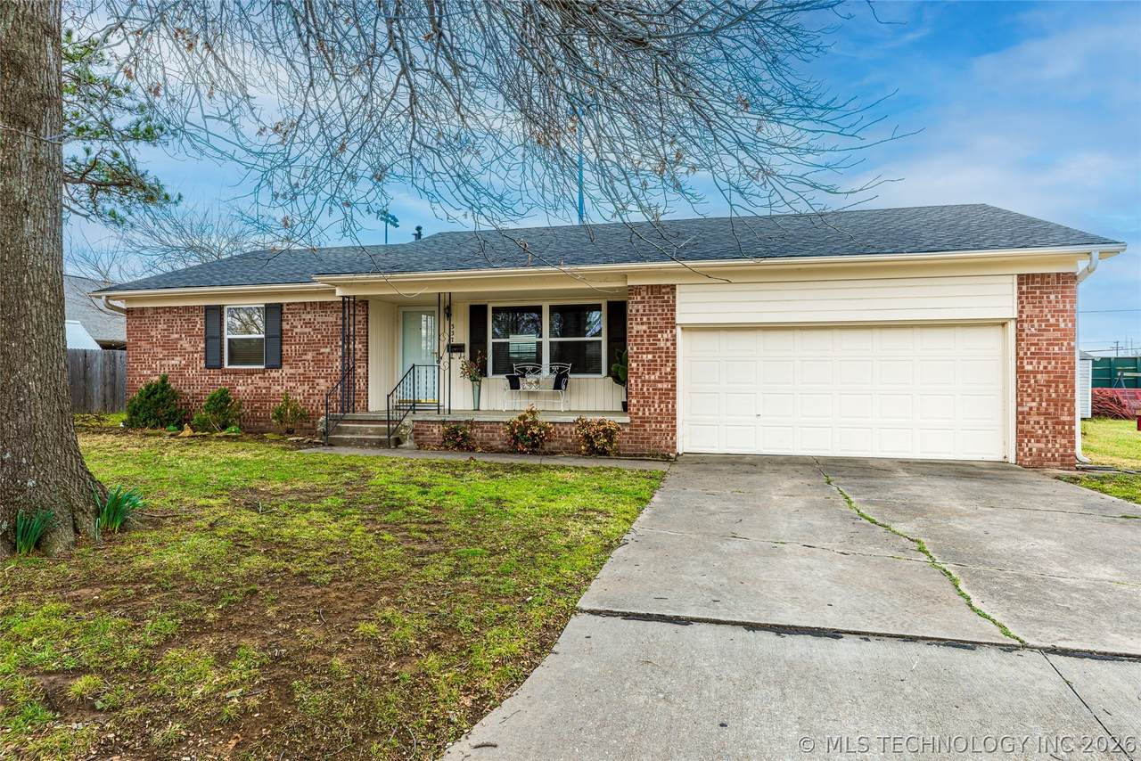 337 15th Street - Photo 1