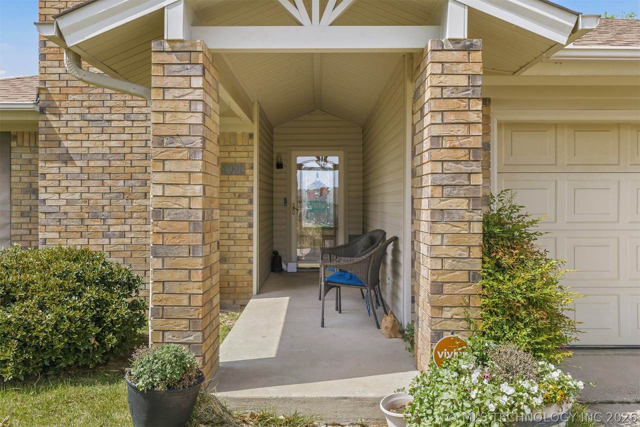 https://bt-photos.global.ssl.fastly.net/tulsa/1280_boomver_2_2612620-2.jpg