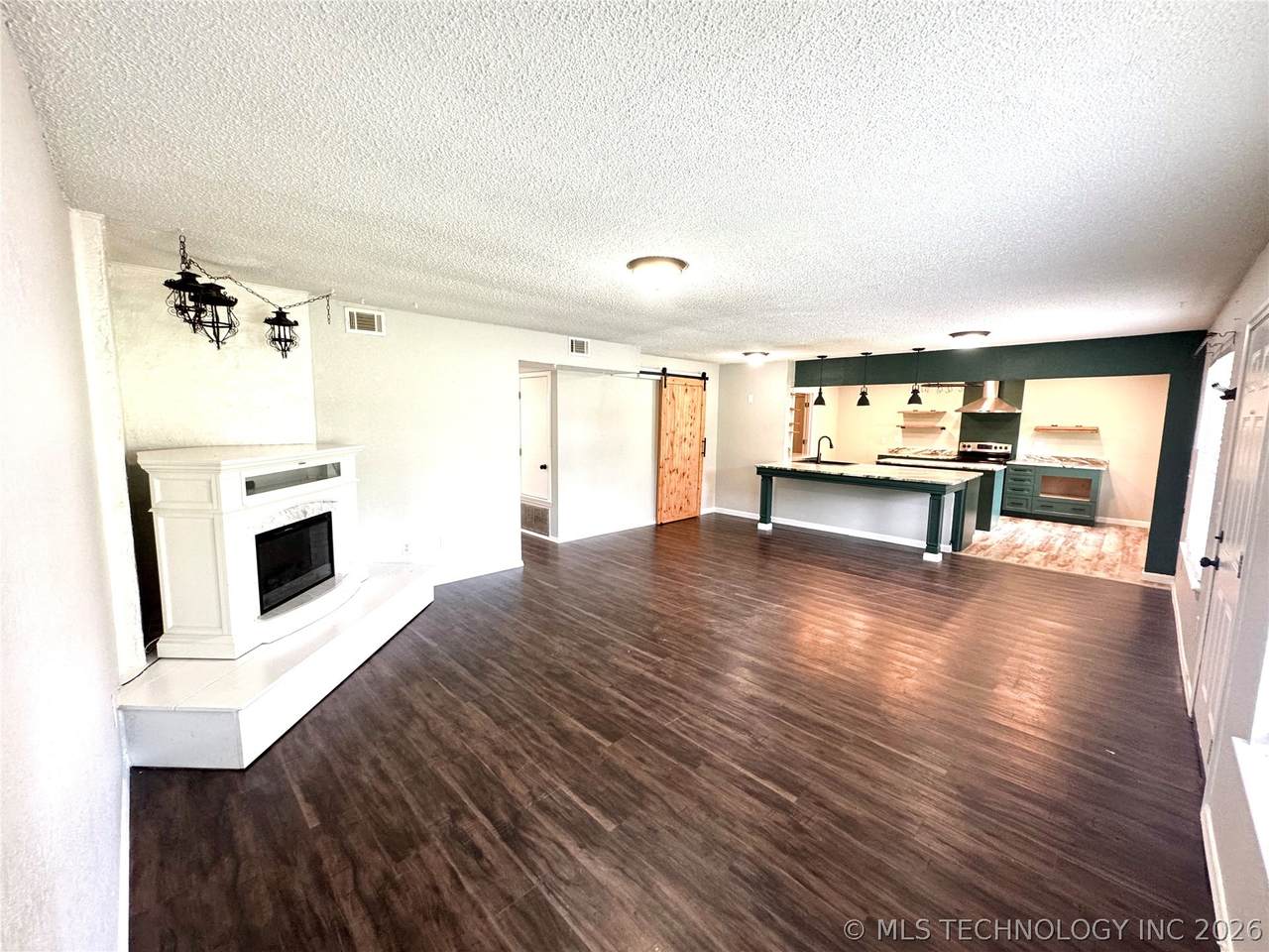 https://bt-photos.global.ssl.fastly.net/tulsa/1280_boomver_2_2615365-2.jpg