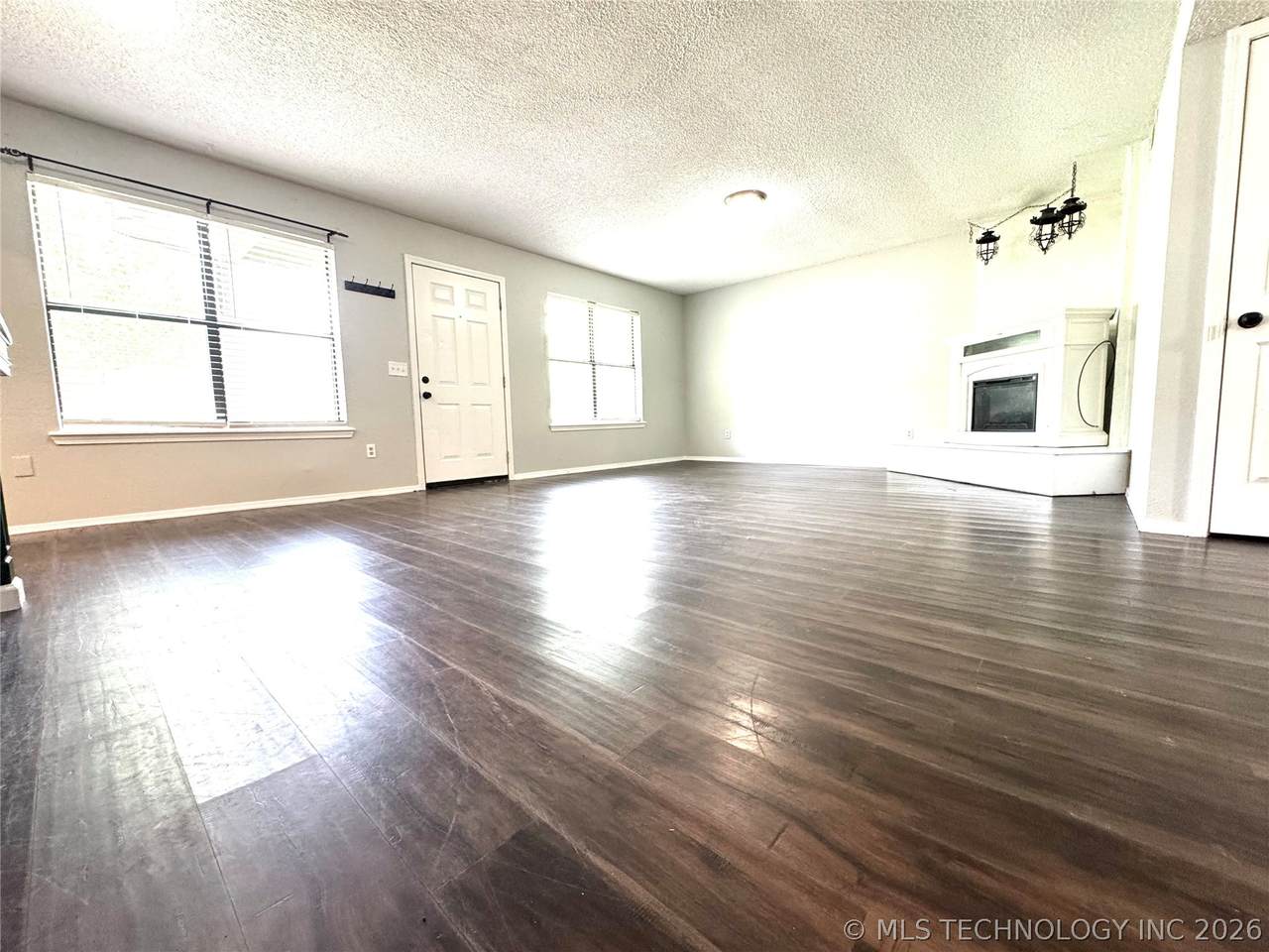 https://bt-photos.global.ssl.fastly.net/tulsa/1280_boomver_2_2615365-2.jpg