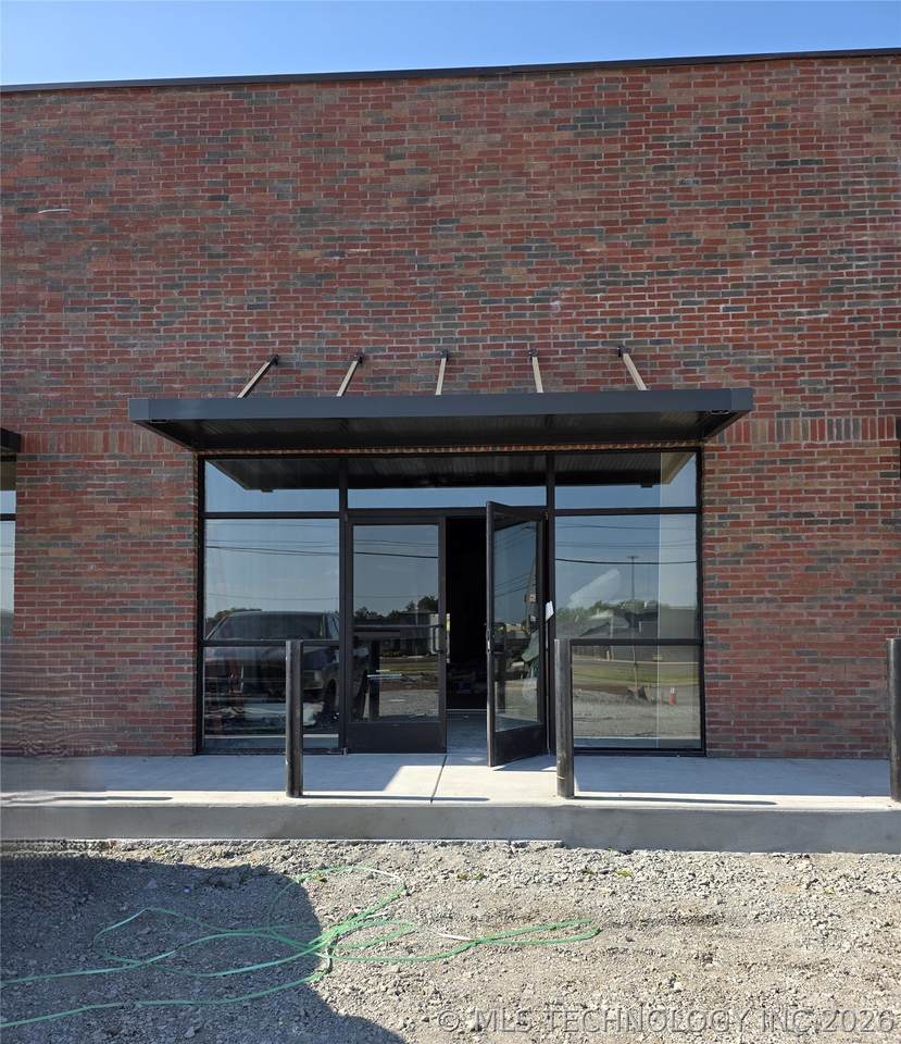 11350 31st Street - Photo 1