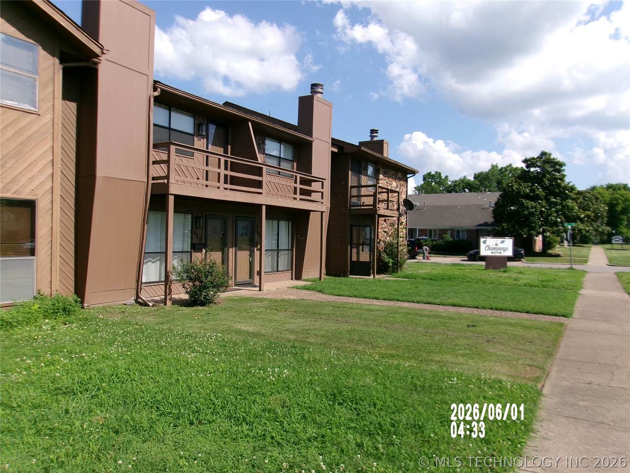 426 Shawnee Avenue - Photo 1