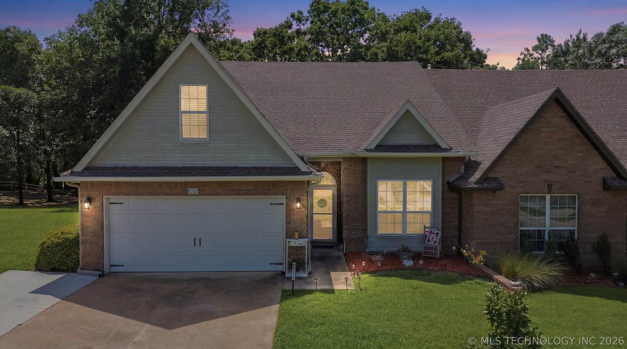 3917 State College Drive - Photo 1