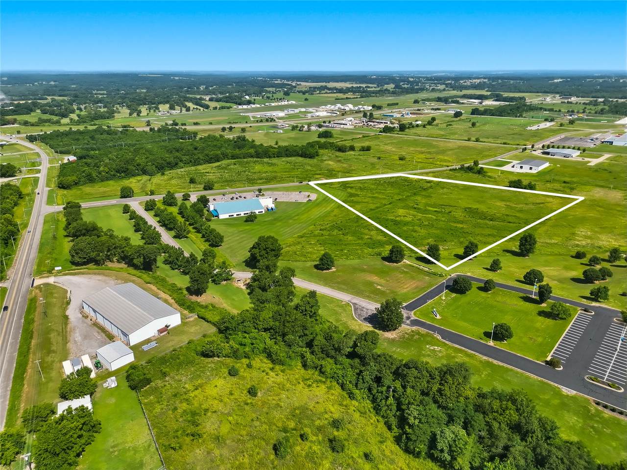 220 Main Parkway - Photo 1
