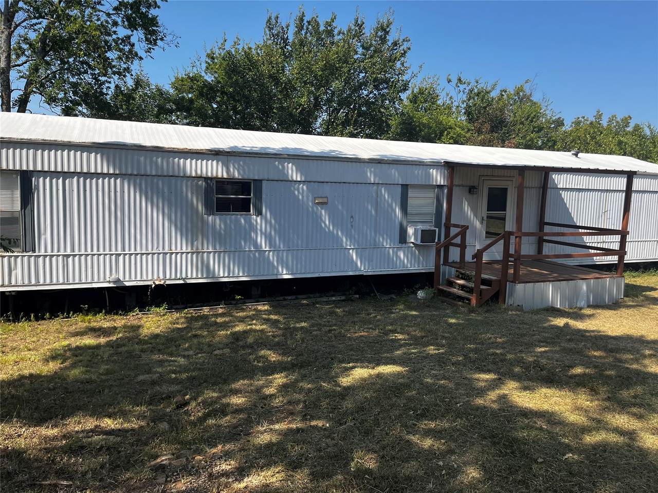 5440 86th West West Avenue - Photo 1
