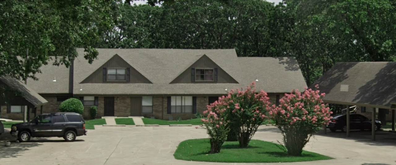 221 Antry Drive - Photo 1