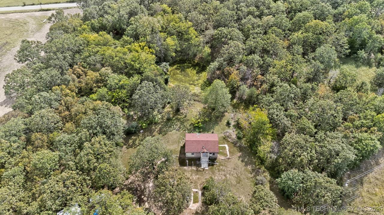 439148 60 Road - Photo 1