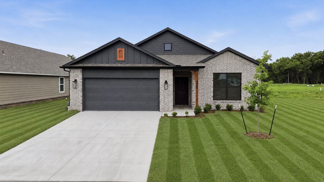 4505 Van Buren Street - Photo 1