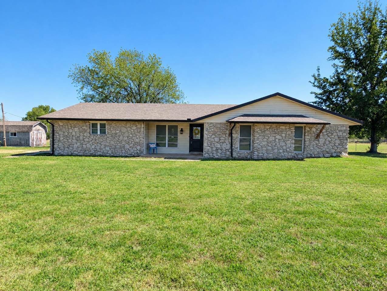 12139 121 East Avenue - Photo 1