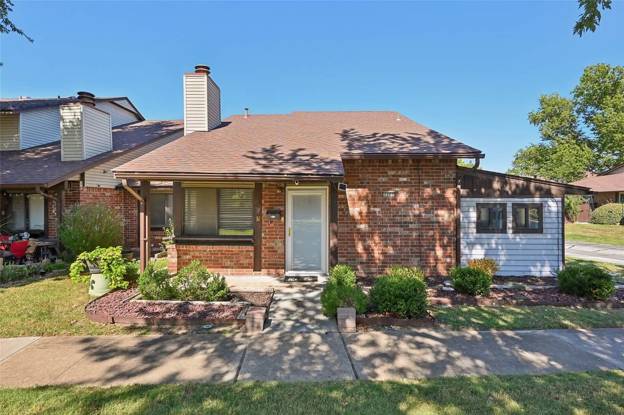 1207 111th East Avenue - Photo 1
