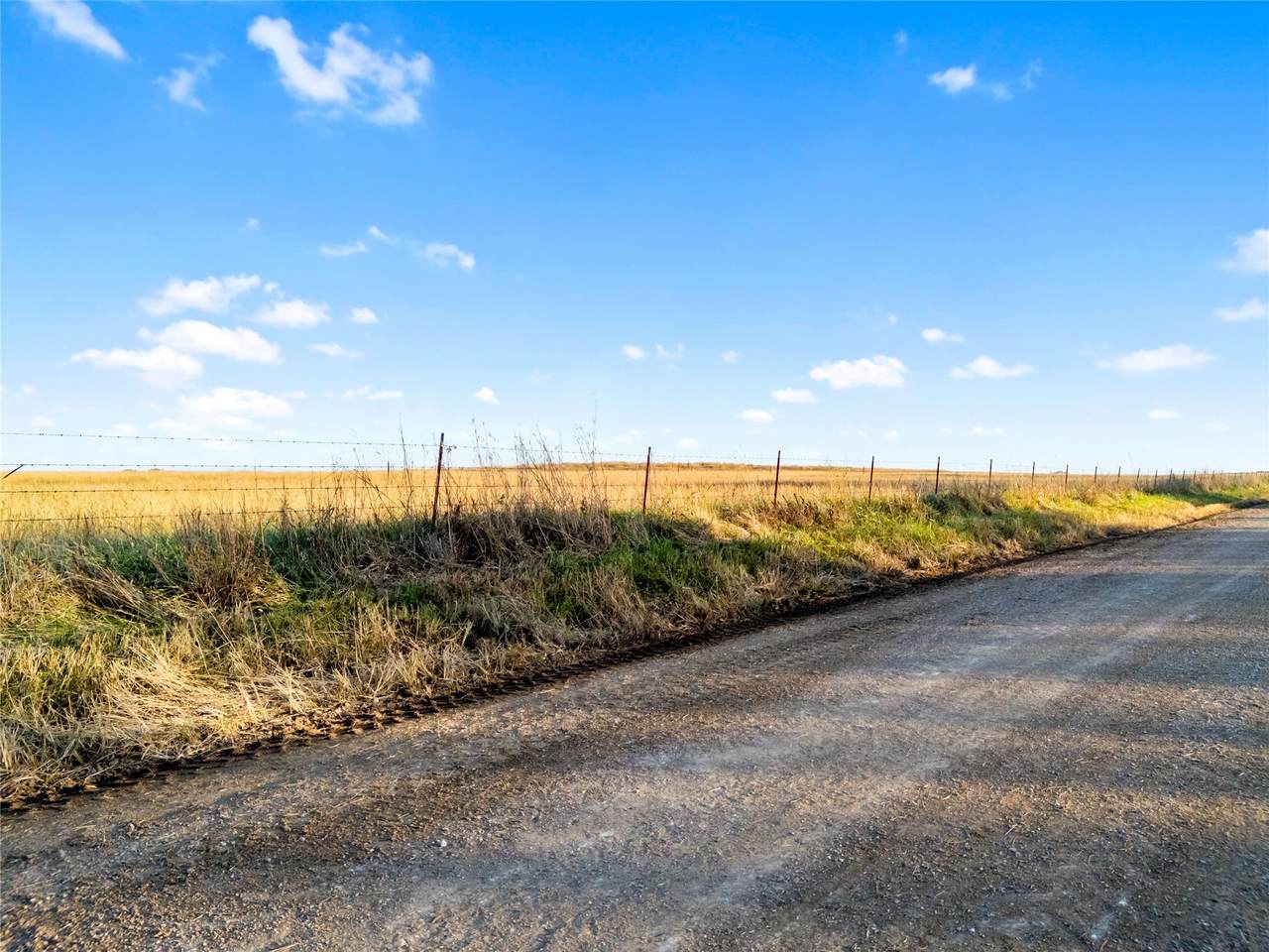 6 330 Road - Photo 1