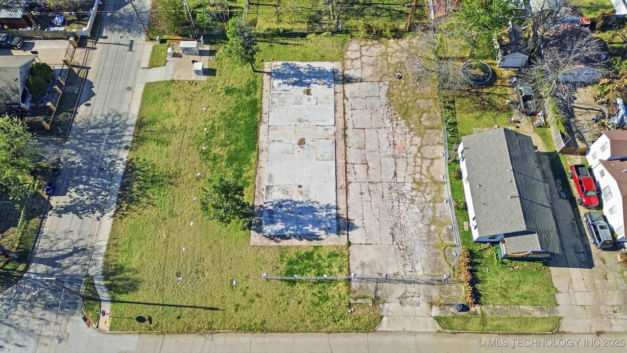 3015 Archer Street - Photo 1