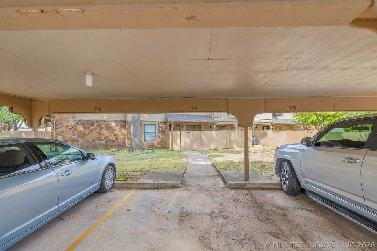 9309 Urbana Avenue - Photo 1
