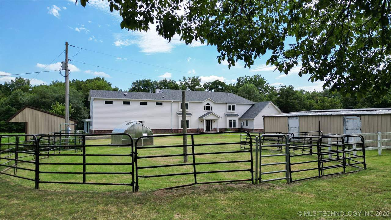 9084 Osage Drive - Photo 1