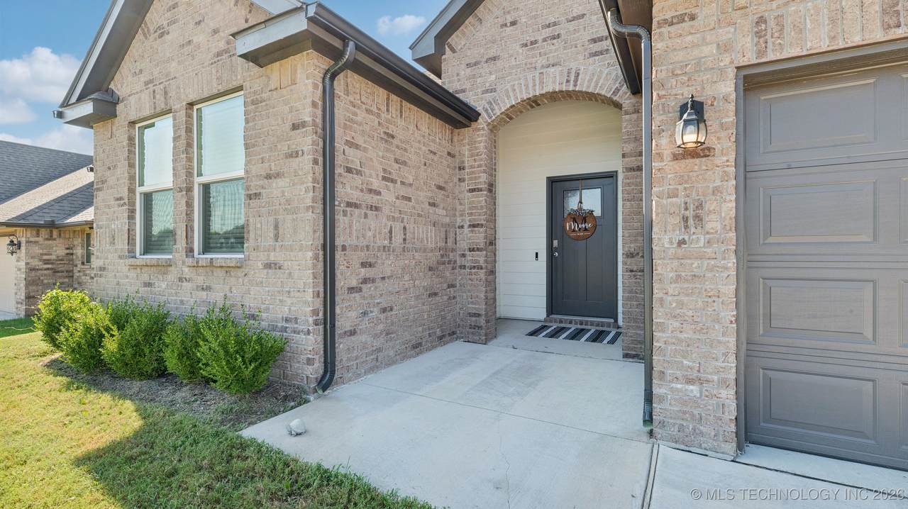 4236 4th Street - Photo 1