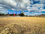  Electric - Photo 2
