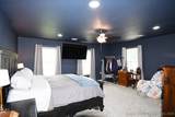 304 Blackstone Street - Photo 11