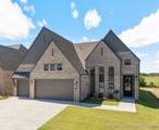 2601 Twin Oaks Street - Photo 1