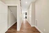 728 Tecumseh Street North - Photo 13