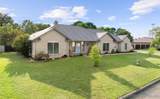 1507 Southern Hills Dr - Photo 2