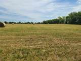 3165 370 Road - Photo 3
