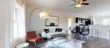 7113 Maple Avenue - Photo 3