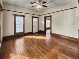 611 Goingsnake Street - Photo 8