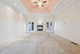 10703 Forest Avenue - Photo 29