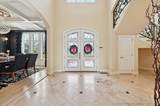 10703 Forest Avenue - Photo 6