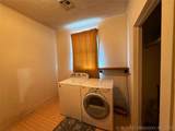 715 Burgess - Photo 15