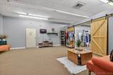 111 Frank Phillips Boulevard - Photo 27