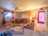 718 12th - Photo 8