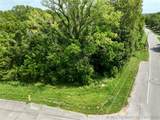 1009 220 West Avenue - Photo 6