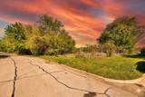  136th Place - Photo 1